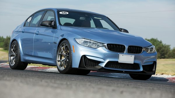 Nettoyage automobile écologique : découvrez les bénéfices de l'écolavage